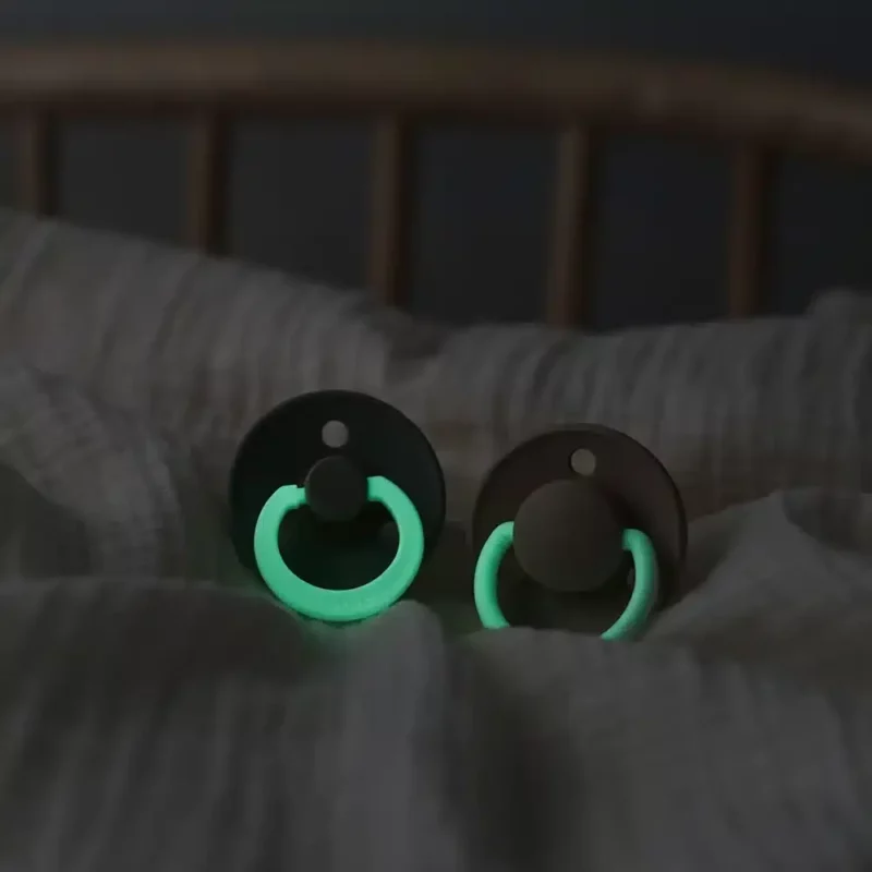 Night_pacifiers_1000x1000_af675dc2-855d-4c22-8976-7ba7a1017285_1296x
