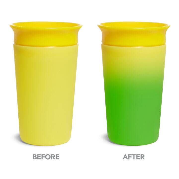 Munchkin Miracle 360° Colour Changing Cup in yellow, transitioning to green, showcasing before and after color change effect.