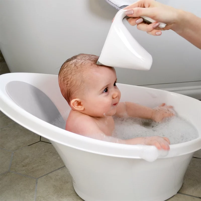 Baby in Bath with mum – Square – Low Res