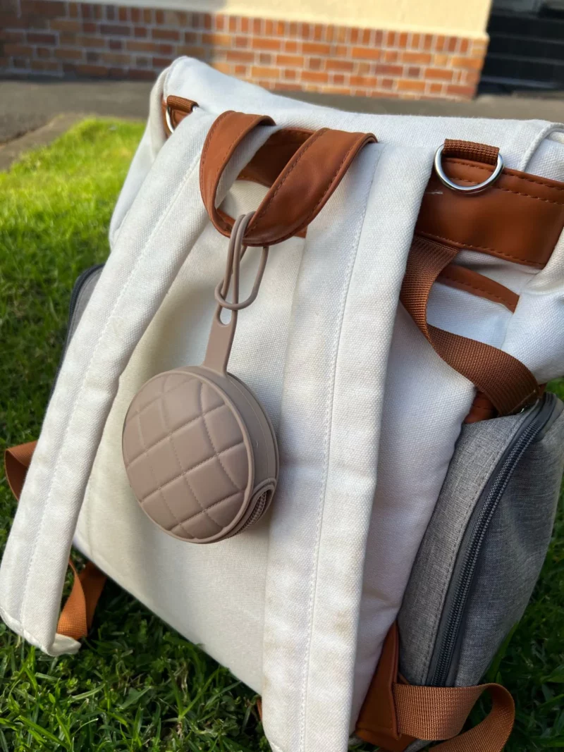 BabyToddler_MACCIE_GrabGoSilicondummypacifierZippercase_backpack