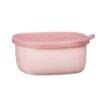 b.box lunch tub in berry smoothie color with a soft pink lid, ideal for on-the-go meals and snacks.